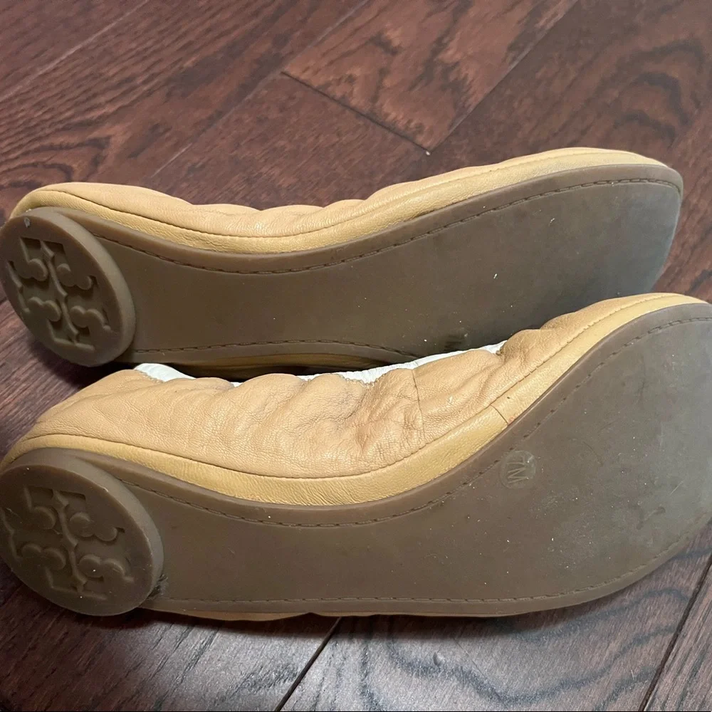 🌟HOST PICK🌟Tory Burch Eddie Bow Flats - Picture 3 of 9